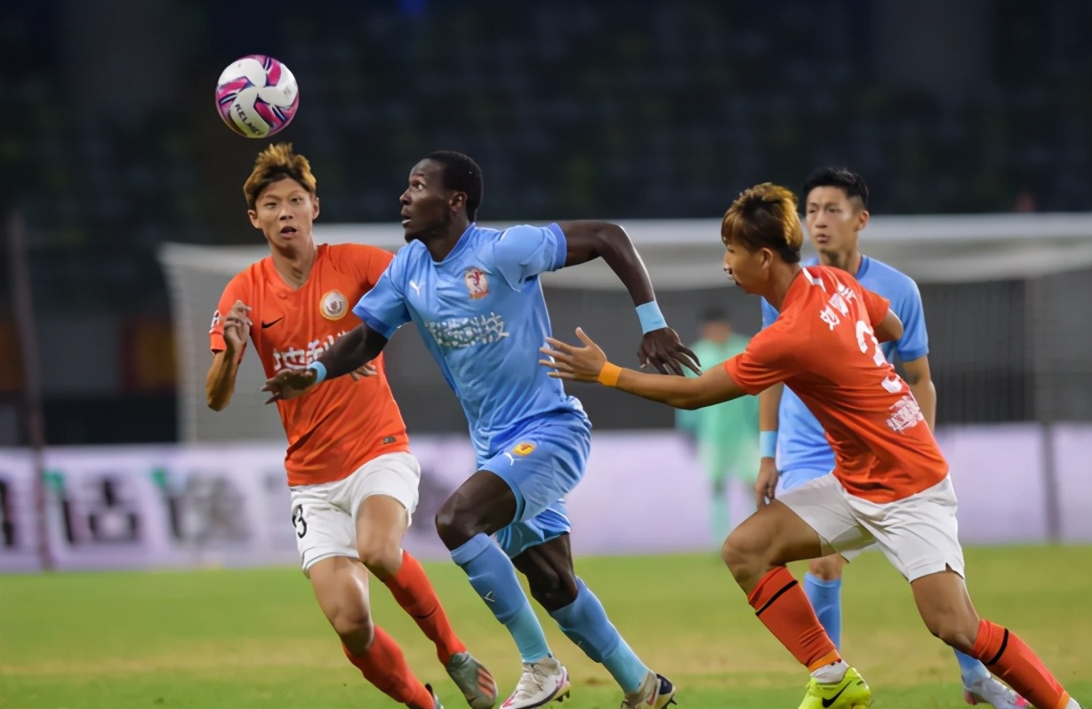 辽宁本钢冲刺阶段完成体检，志在亚冠名次提升，压力陡增，高层口径保持一致的简单介绍