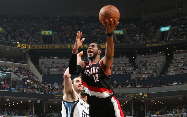 包含清晨波特兰开拓者调整名单：全明星赛节点到来；引发热议；赛程密集仍需轮换的词条